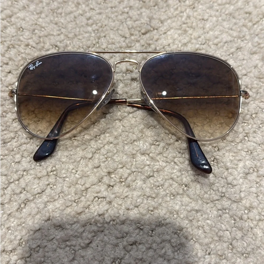 Ray-Ban Gold Aviator Sunglasses with Brown Lenses